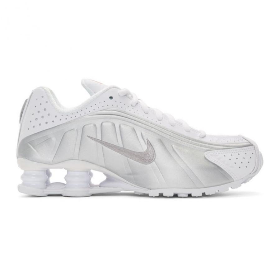 ナイキ Nike White Metallic メンズ スニーカー シューズ 靴 Sneakers White Shox R4 メンズ Sneakers White Metallic Silver