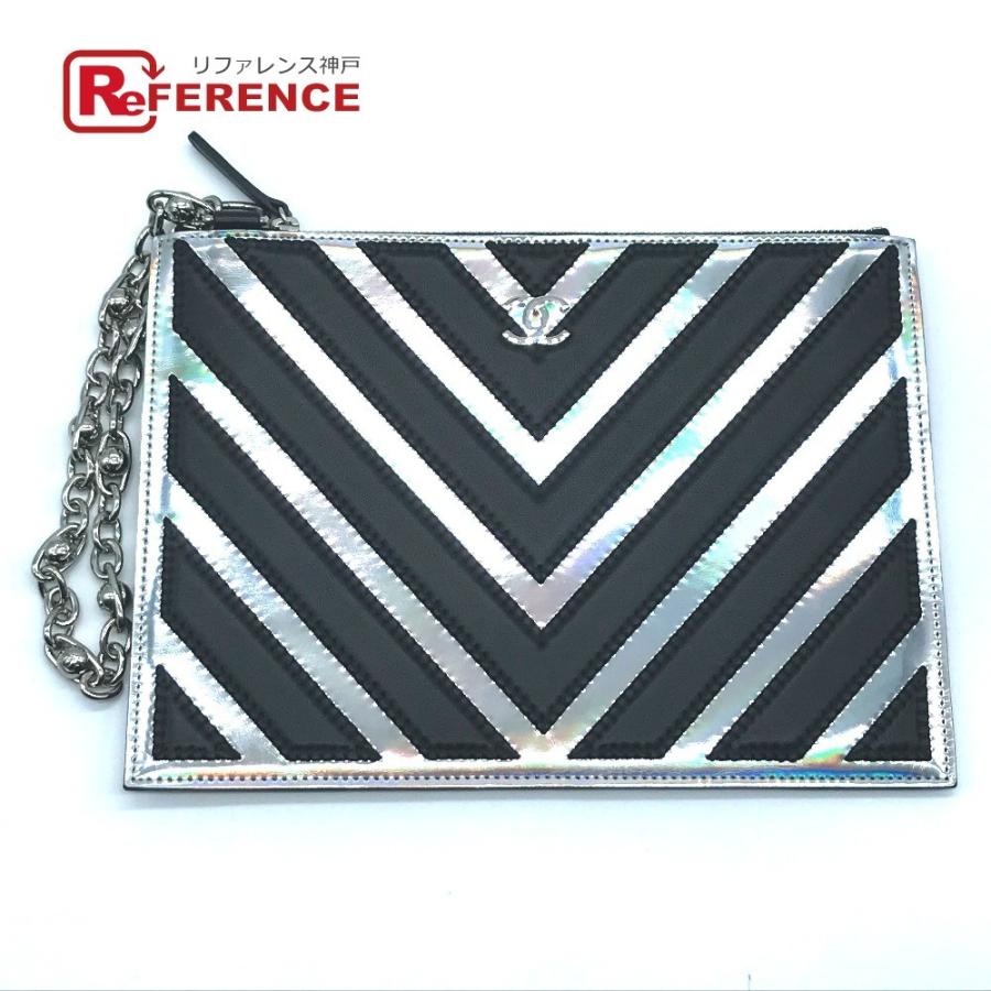 シャネル ブラック系 Ccココマーク シェブロン 中古 レディース クラッチバッグ コレクション 中古 シェブロン クラッチバッグ Chanel Vステッチ O 0407 5 リファレンス チェーンストラップ付