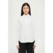 ڥ  ǥ ȥåץ CAMICIA  - Button-down blouse - white