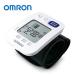 [ наличие иметь ] Omron запястье тип тонометр HEM-6180 [ на батарейках compact кровяное давление измерительный прибор тонкий ]
