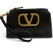  превосходный товар *VALENTINO Valentino XW2P0X38ZXL V Logo кожа ZIP UP косметичка черный Gold металлические принадлежности Италия производства женский 