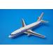 1/200 B737-200 united 737 friendship цвет N9032U [IF732009] in полет / б/у 