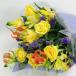 黄色系バラとアルストロメリアの花束