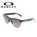 OAKLEY Oacley Frogskins Lite лягушка s gold свет OO9374-4963 [ солнцезащитные очки / Япония стандартный товар / уличный /PRIZM]