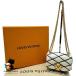  Louis * Vuitton LOUIS VUITTON как новый прекрасный товар M23762 PICO GO-14 цепь плечо овечья кожа белый чёрный Gold металлические принадлежности бренд compact популярный ....