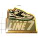  pin badge * sneakers sport shoes * France limitation pin z* rare . Vintage thing pin bachi