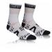 COMPRESSPORT Racing Socks V2 Bike( велоспорт носки ):White Black Dot