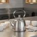  из нержавеющей стали teapot большая вместимость из нержавеющей стали ... держать ... руль для бизнеса чайник высота глянец отделка чай .. имеется pot внезапный скорость .. товары для кухни уличный 