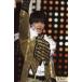  б/у life photograph ( Johnny's ) Kis-My-Ft2/ Tamamori Yuuta / Live фото * верхняя часть тела * костюм золотой. чёрный * белый перо * правый рука сверху *. открыть *2L размер / Mai шт. [DREAM B