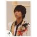  б/у life photograph ( Johnny's ) Kis-My-Ft2/ север гора . свет / грудь выше * костюм белый золотой чёрный * красный * body левый направление * глаз линия сверху /15 лето ... Mai 