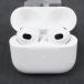 Apple AirPods третий поколение MagSafe зарядка с футляром USED товар беспроводной слуховай аппарат выдерживающий пот водостойкий MME73J/A Qi зарядка исправно работающий товар б/у V9540