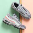 ナイキ NIKE スニーカ...