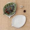 小皿 豆皿 松ぼっくり 木の実 お醤油皿 和食器 縁起物 緑/白