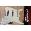 ストラトキャスター　ピックガード　オールドスタイル11穴　パーチメント３プライ　PICKGUARD FOR STRAT　, PARCHMENT 3P, 11 HOLES