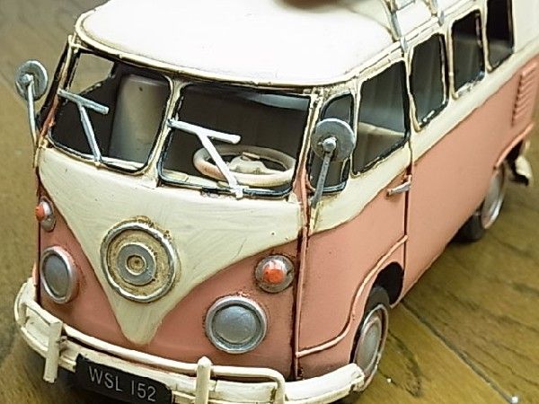 ブリキのおもちゃ アンティーク調 ノスタルジックカー 自動車 キャリー 