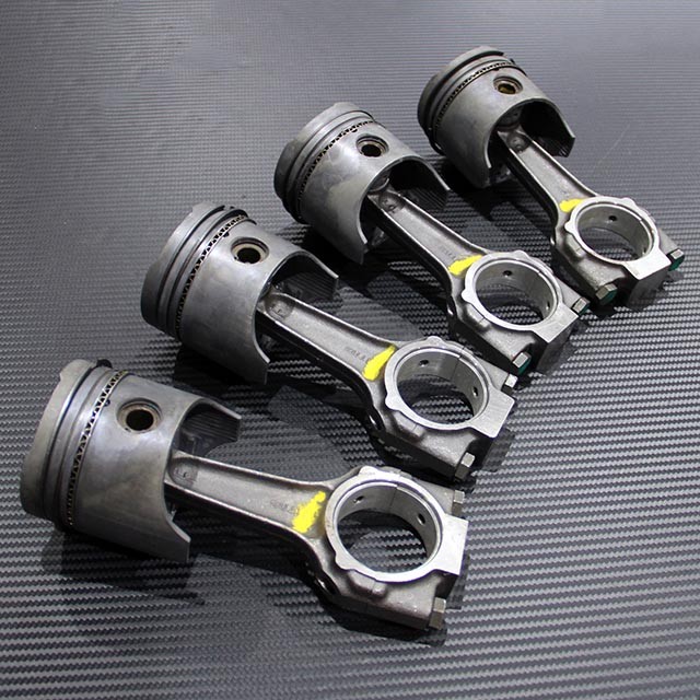  Ford Cross flow piston & connecting rod set 