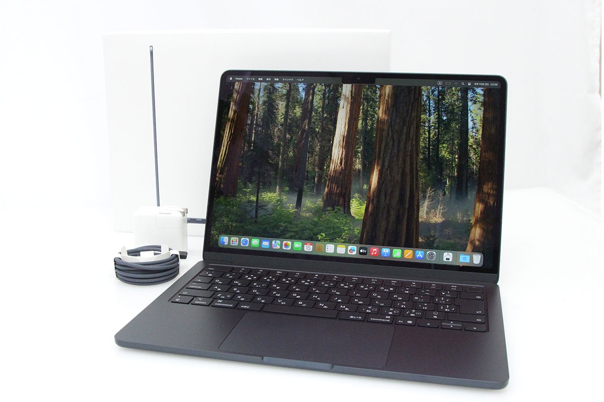 MacBook Air ミッドナイト ［MW123J/A］ SSD256GB メモリ16GB 10コアCPU 8コアGPU M4 13.6-inch 2025年モデルの商品画像