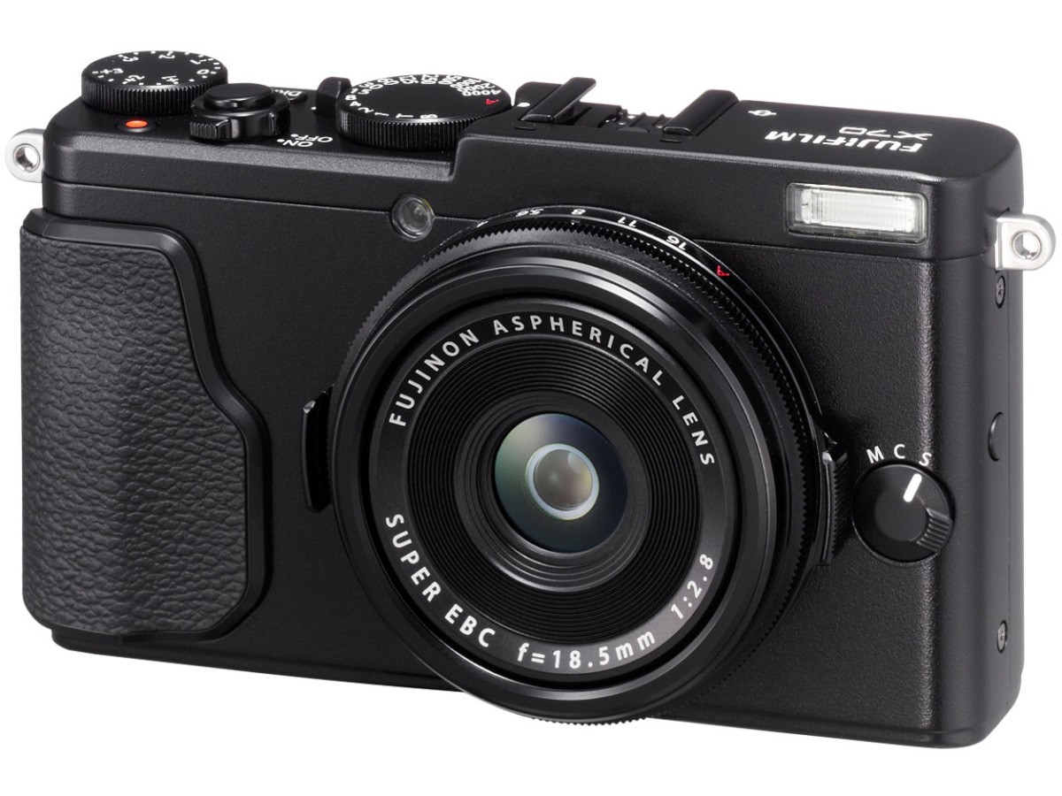 富士フイルム 富士フイルム X FUJIFILM X70（シルバー） コンパクト
