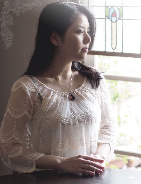 琥珀ロケットペンダント アンティーク 送料無料 Sランク シルバー