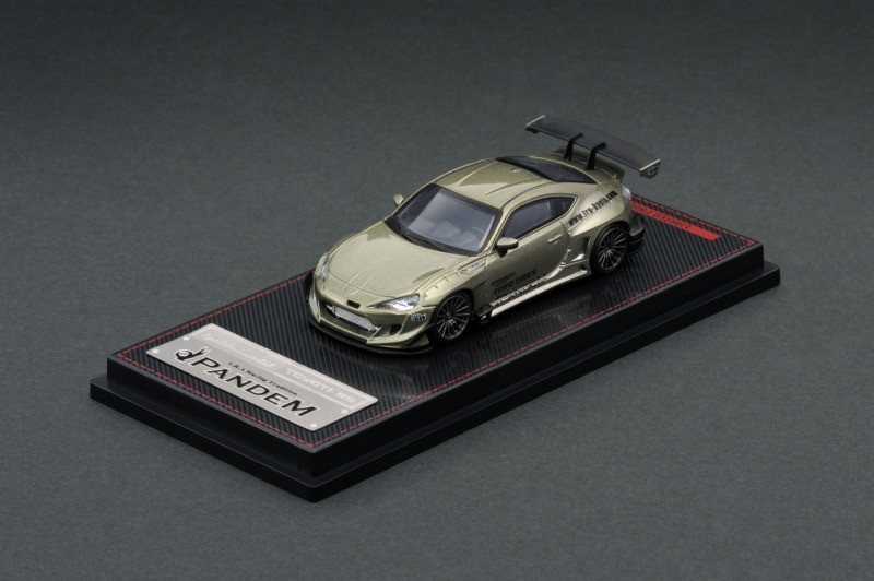 ignition model PANDEM TOYOTA 86 V3 Green Metallic （1/64スケール