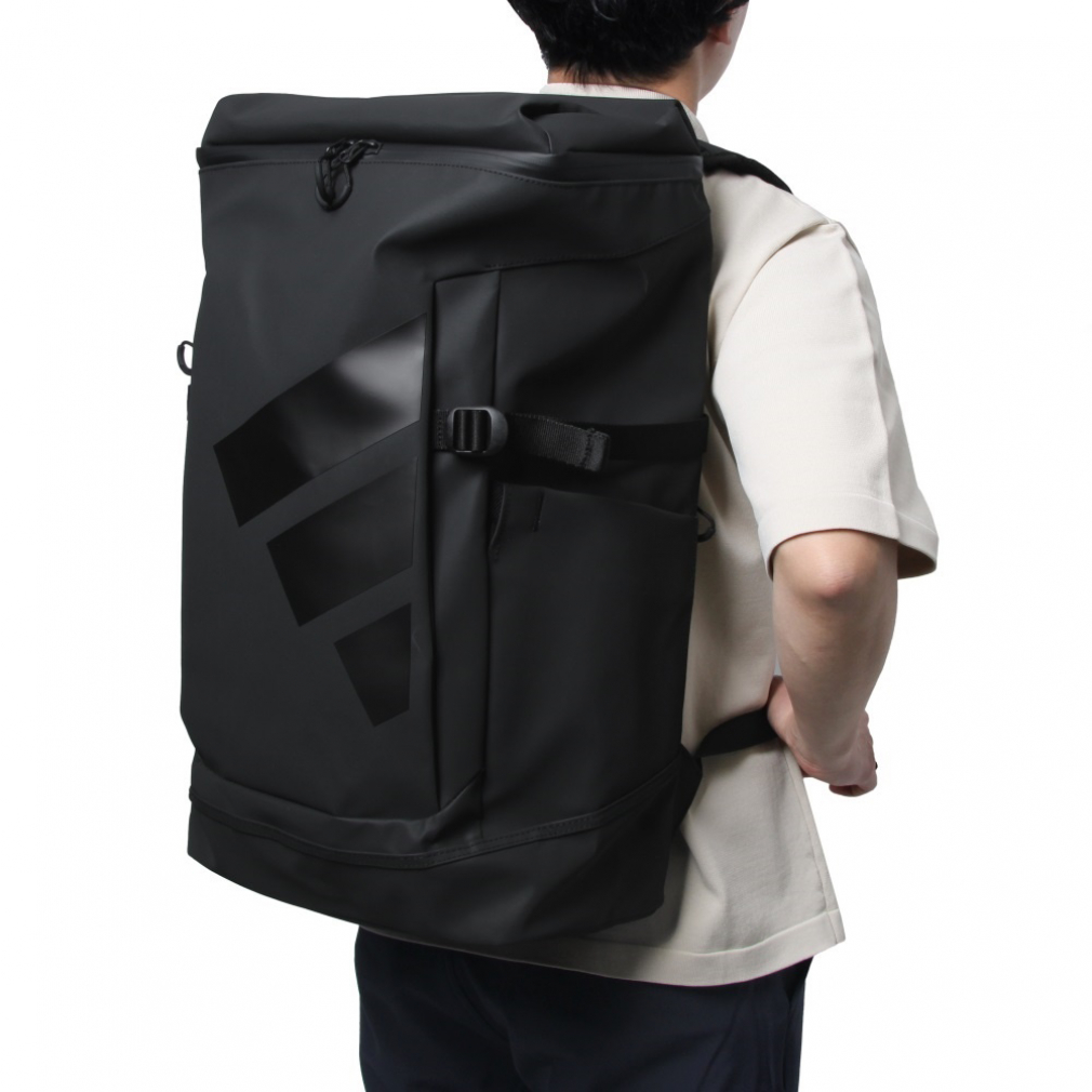 アディダス スクエア バックパック KA2244の商品画像