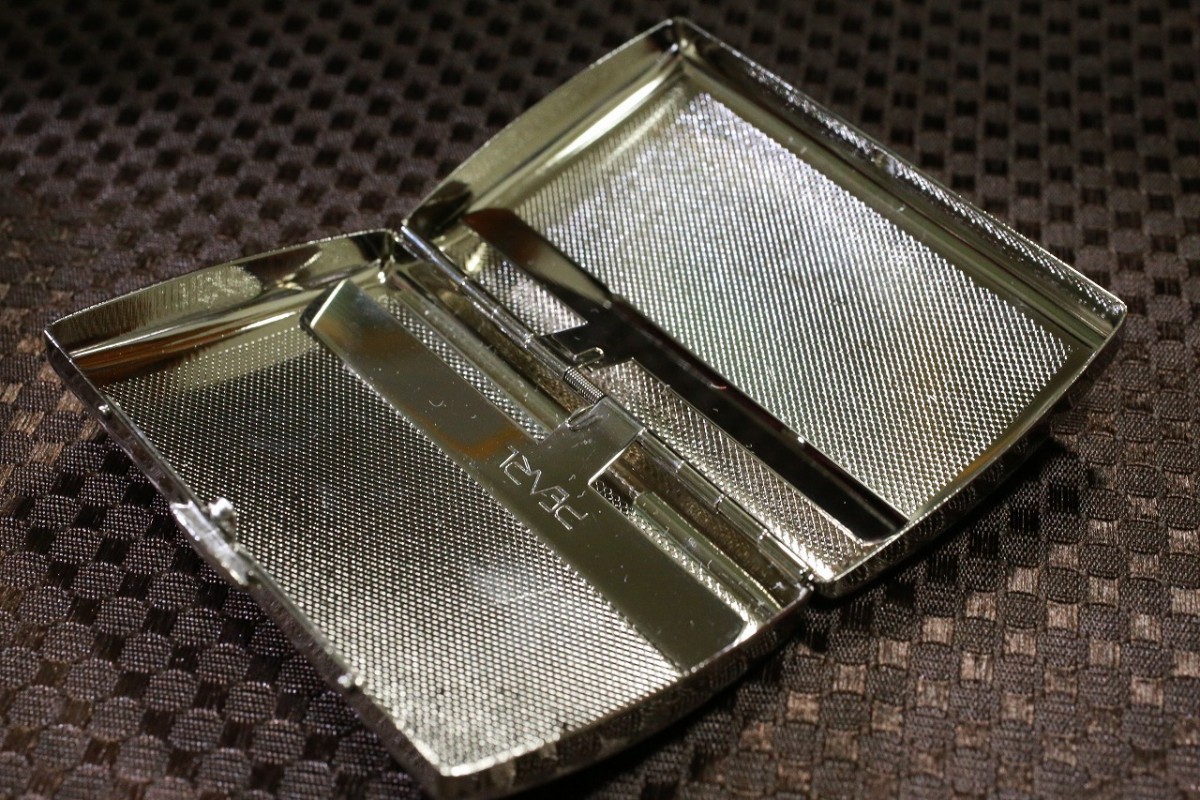 [iQOS] Iqos PEARL brand cigarette case heat stick exclusive use 20ps.@ silver satin Iqos case popular stylish iQOS case TEREA terrier il ma