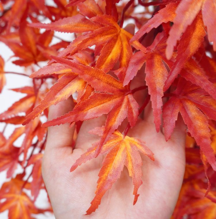 ☆未使用品☆【針金入り】秋飾り造花もみじ50本セット 楓 かえで 紅葉 ☆未使用品☆【針金入り】秋飾り造花もみじ50本セット おまけ付