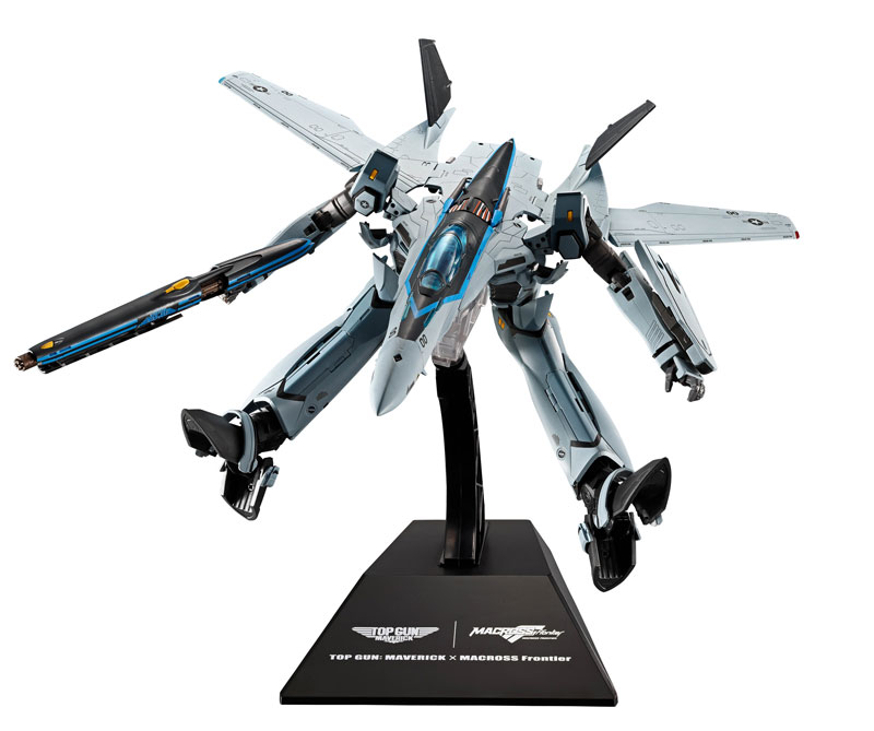 【マクロス】VF-25S　メサイアバルキリー　完全変形　フィギュア Amazon.co.jp: TAMASHII NATIONS DX超合金 マクロスF VF-25メサイア