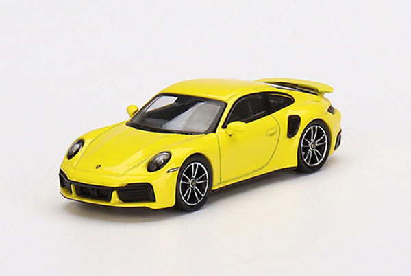 トゥルースケールミニチュアス ポルシェ 911 ターボ S レーシングイエロー （左ハンドル） （1/64スケール ダイキャスト MINI GT MGT00497-L） おもちゃのミニカーの商品画像