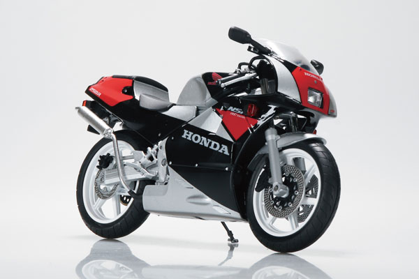 1/12 完成品バイク Honda CBX400F パール/キャンディブルー