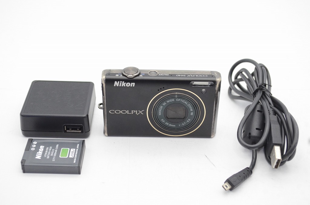 ニコン クールピクス COOLPIX S640（ディープブラック