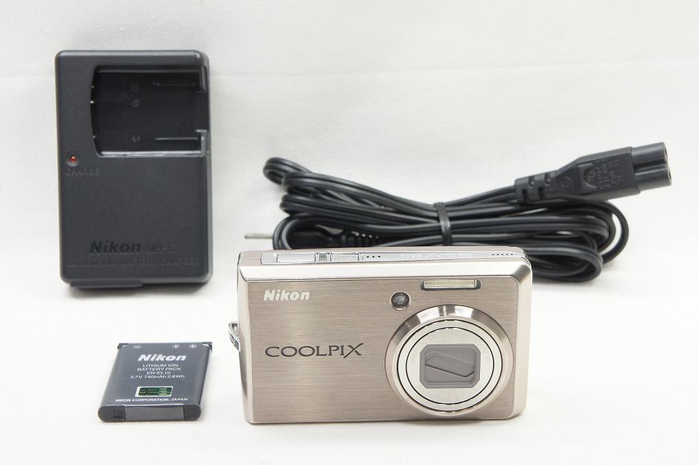 ニコン クールピクス COOLPIX S600（ピンクゴールド） コンパクト