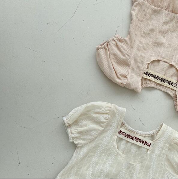  ребенок одежда летняя одежда выставить tops + шорты девочка 2 позиций комплект casual серия "теплый" белый розовый бежевый бесплатная доставка 