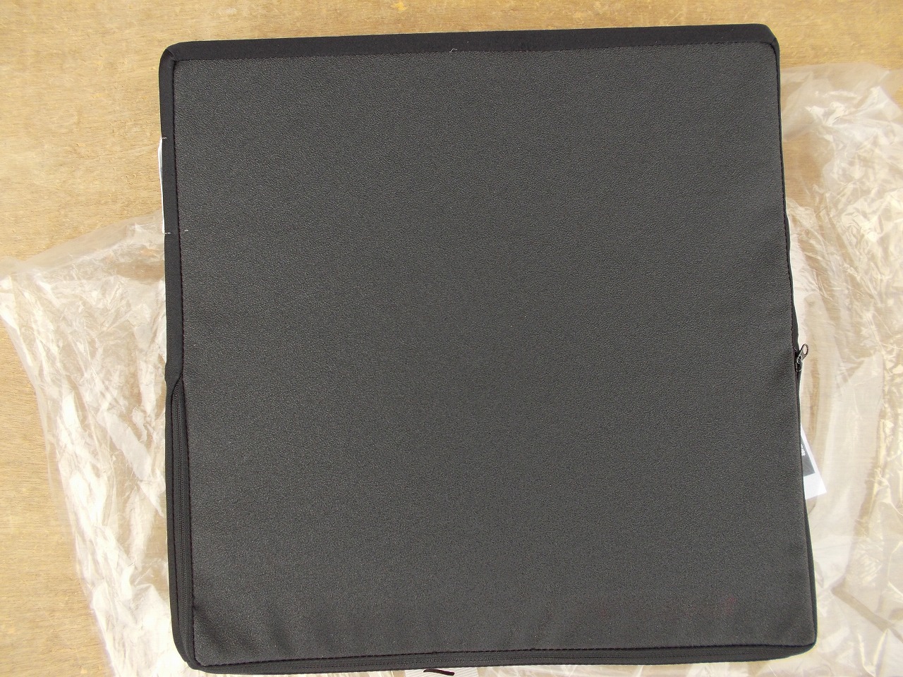 TS-24-0131-12oru верх подушка 40×40×4~7cm