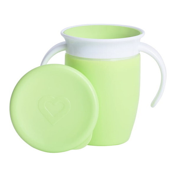 ライトグリーン