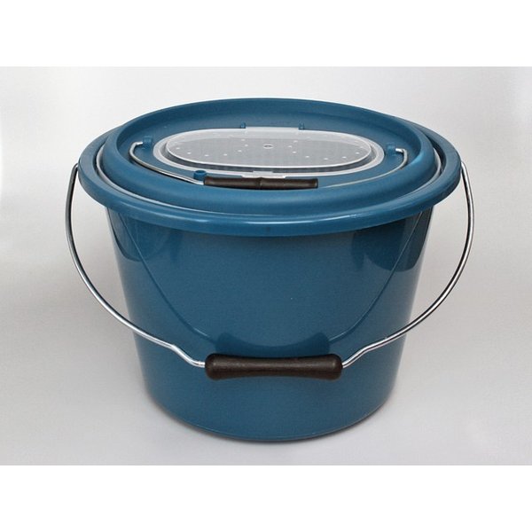  taking advantage scad bucket 10L pastel blue inside basket attaching fishing gear 