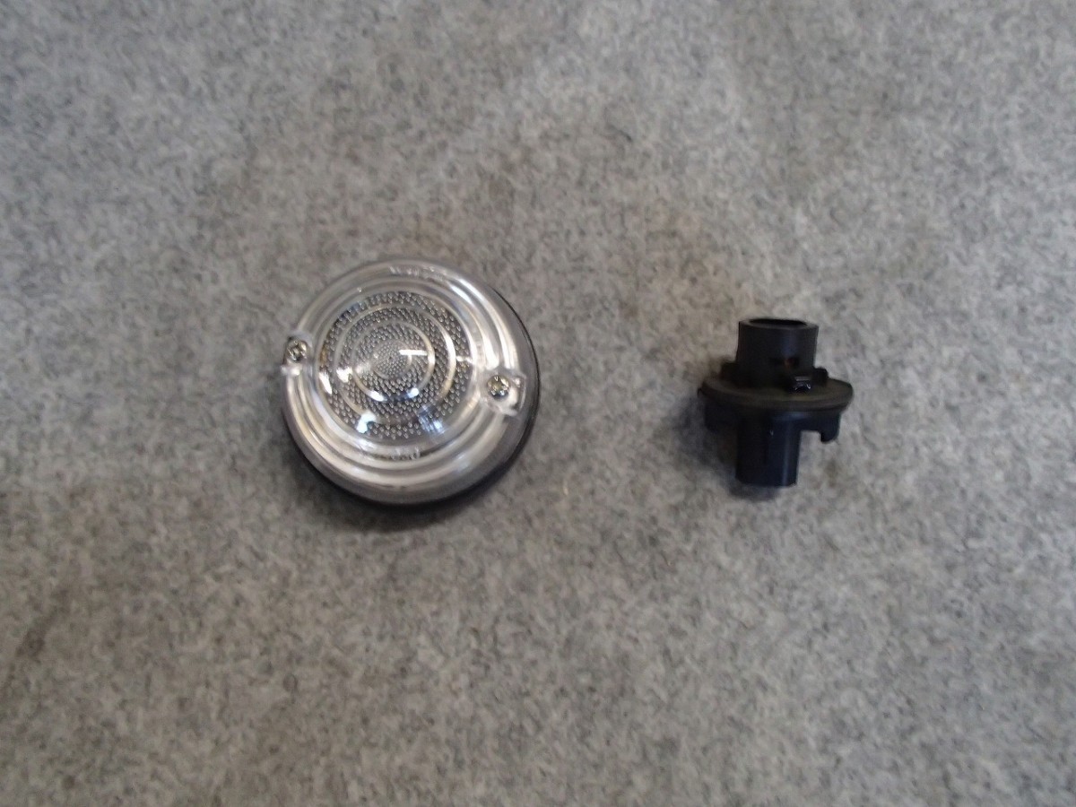 Land Rover Defender position lamp WIPAC after market goods 
