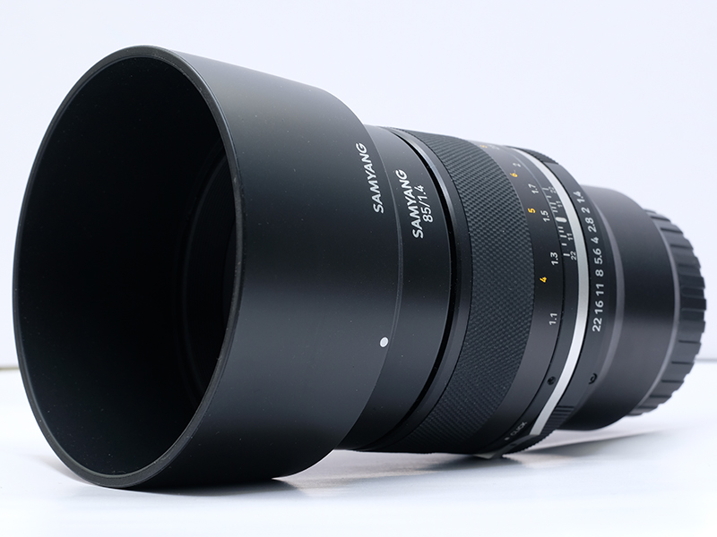 SAMYANG MF 85mm F1.4 MK2 マイクロフォーサーズ サムヤン マニュアルレンズギャラリー】SAMYANG MF 85mm F1.4 MK2 - デジカメ Watch