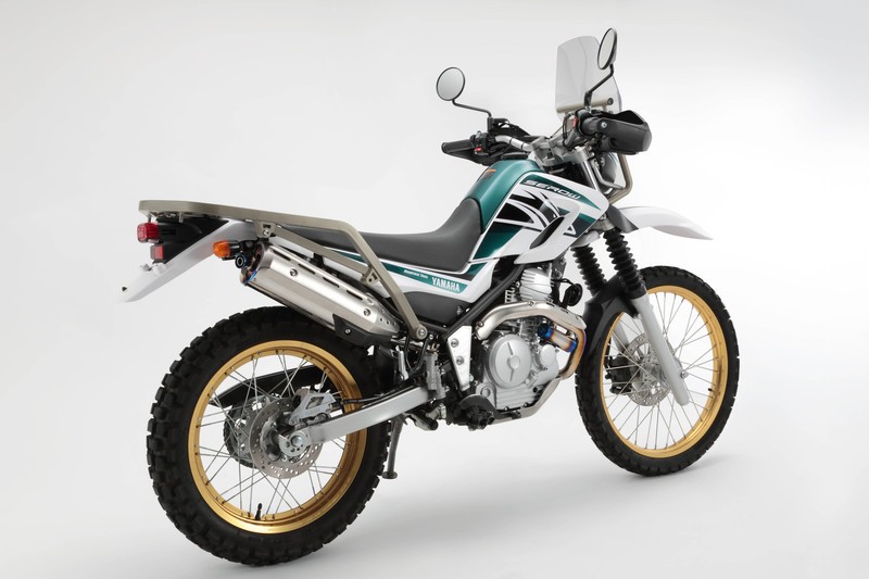 SP忠男 POWERBOXメガホン（YZF-R25/8BK-RG74J/2BK-RG43J/JBK-RG10J