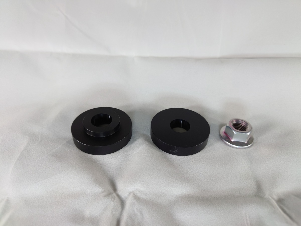 200 series Hiace 4WD T-CRIMB diff up spacer 