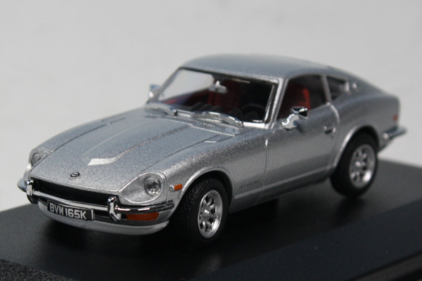 オックスフォード ダットサン 240Z シルバー （1/43スケール OXDAT003） おもちゃのミニカーの商品画像