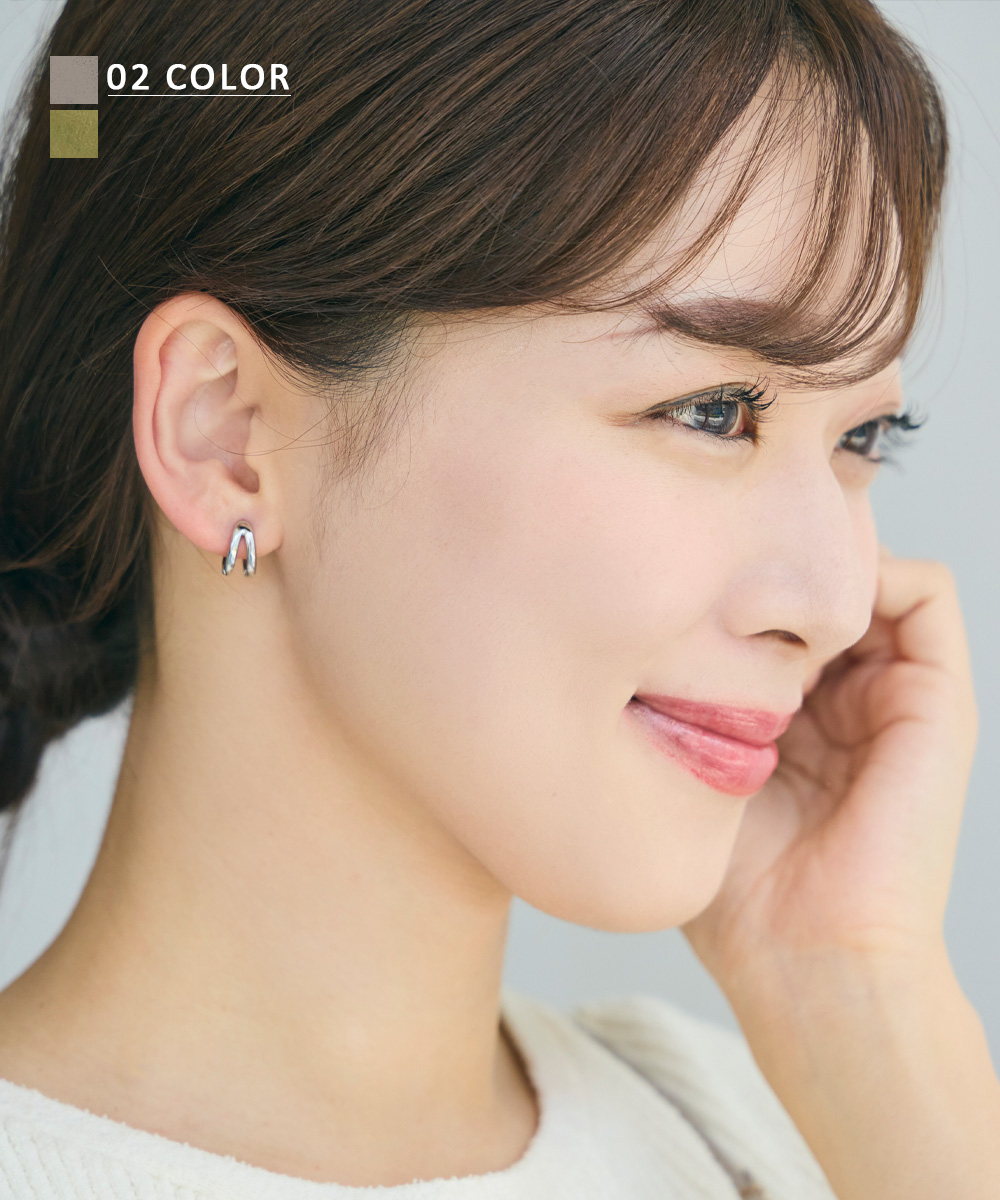 ダブルリングピアス