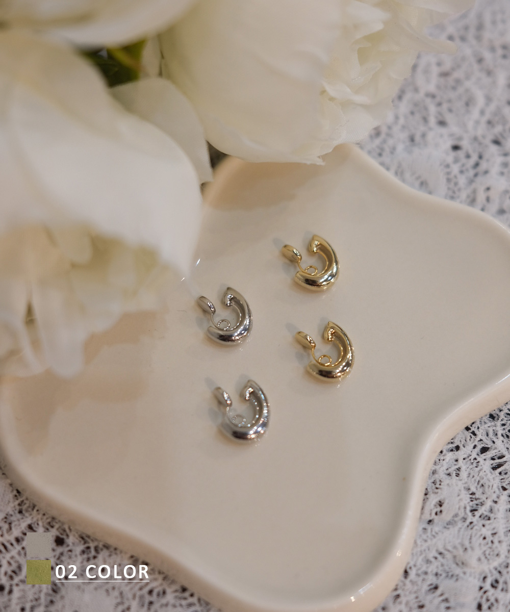 カーブラインイヤリング