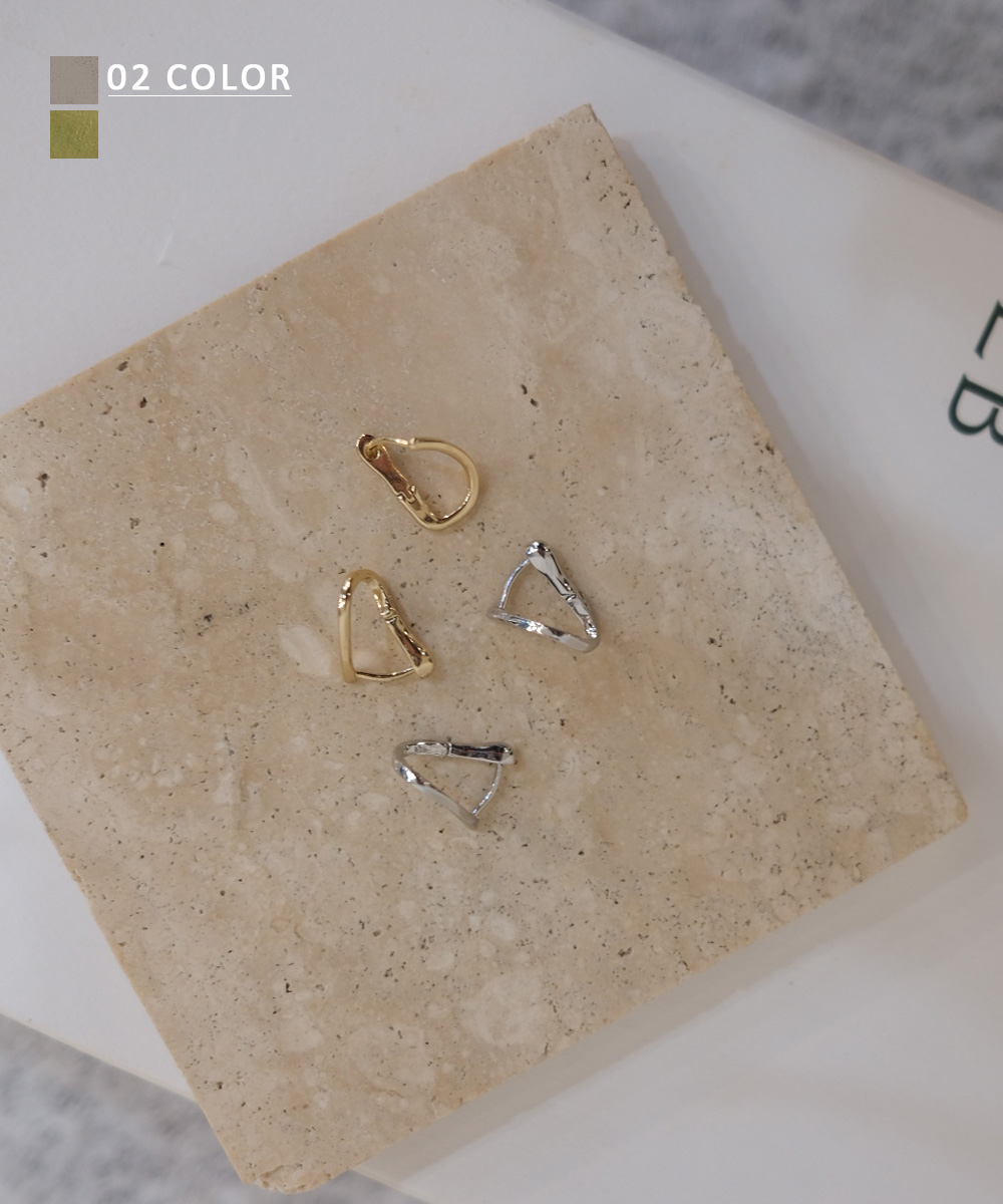 ウェーブピアス