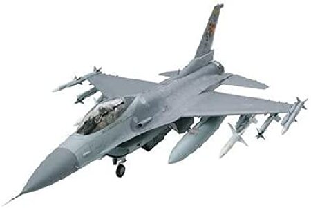 ロッキード マーチン F-16CJ [ブロック50] ファイティング ファルコン （1/32スケール エアークラフト No.15 60315）の商品画像