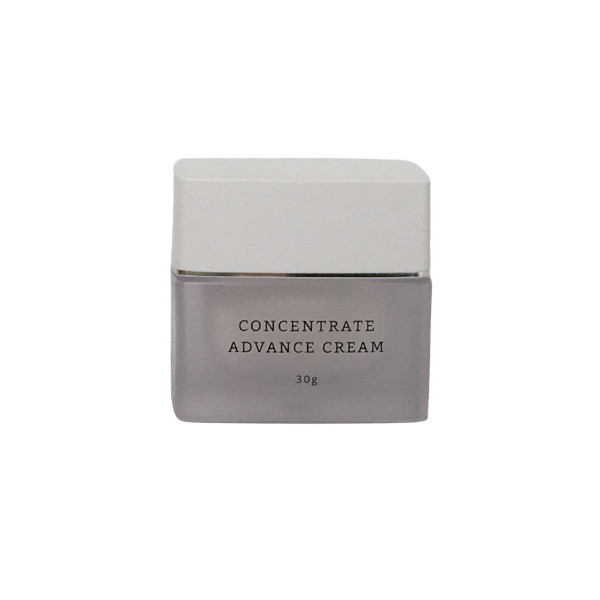 RMK RMK コンセントレート アドバンス クリーム 30g(医薬部外品 RMK RMK コンセントレート アドバンス クリーム 30g(医薬部外品