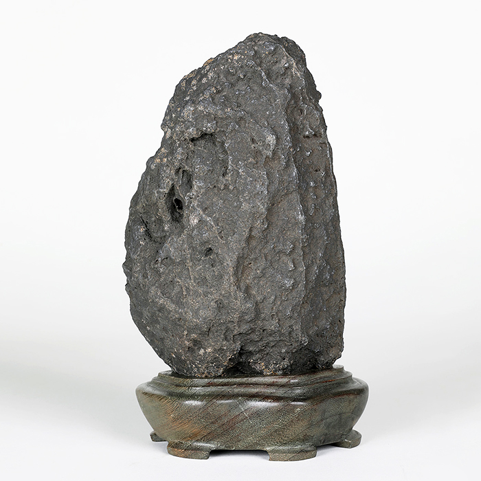 камень суйсеки [ тысяч . камень ] поддон камень натуральный камень .. камень .... подставка имеется товар ограничен 