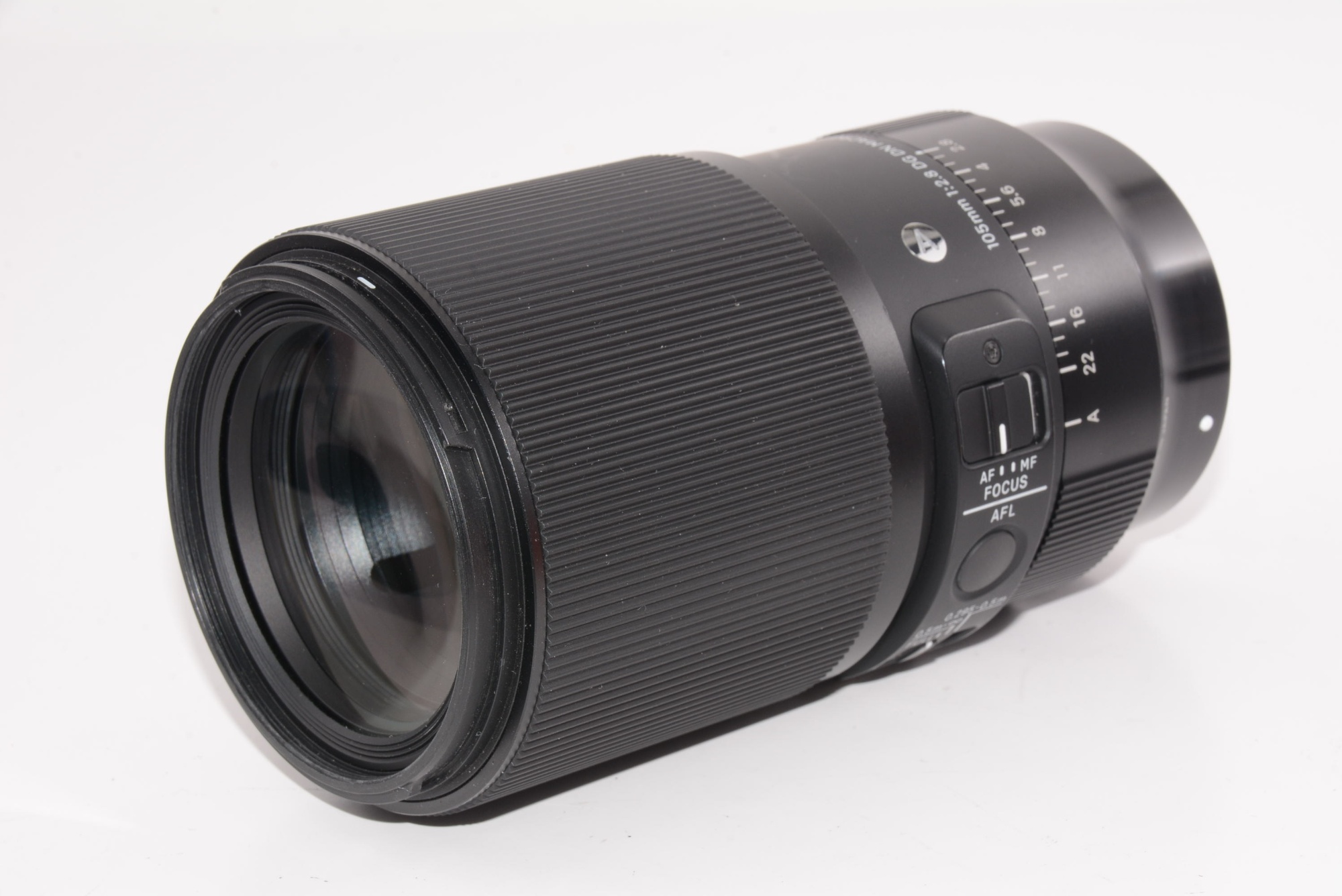 SIGMA Art 105mm F2.8 DG DN MACRO (ソニーE用) SIGMA 105mm F2.8 DG DN Macro | Art | SIGMA Corporation of