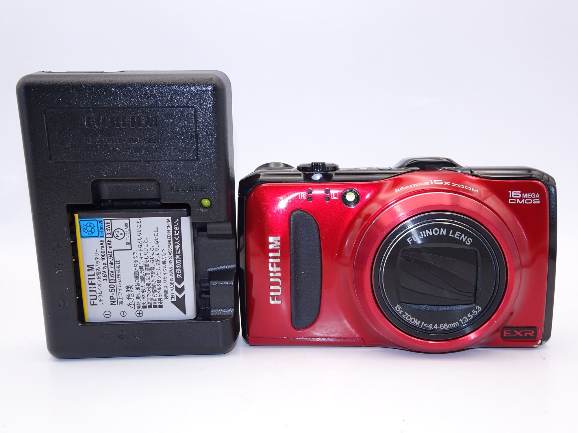 極美品】FUJIFILM 富士フィルム FINEPIX F550EXR レッド コンパクト