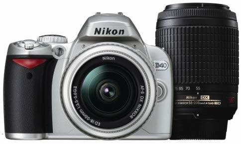 【最終値下！】Nikon D40 ダブルズームレンズ　シルバー ニコン ニコンDシリーズ D40 ダブルズームキットII（シルバー